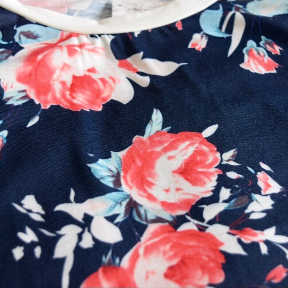 Navy Raglan Tee w/ Pretty Floral Pattern - Picture 6 of 8